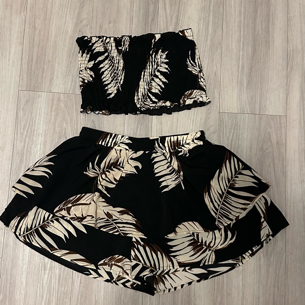 Black Leaf Print Two-Piece Set